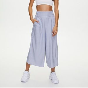 Aritzia Sunday Best flare cropped pants